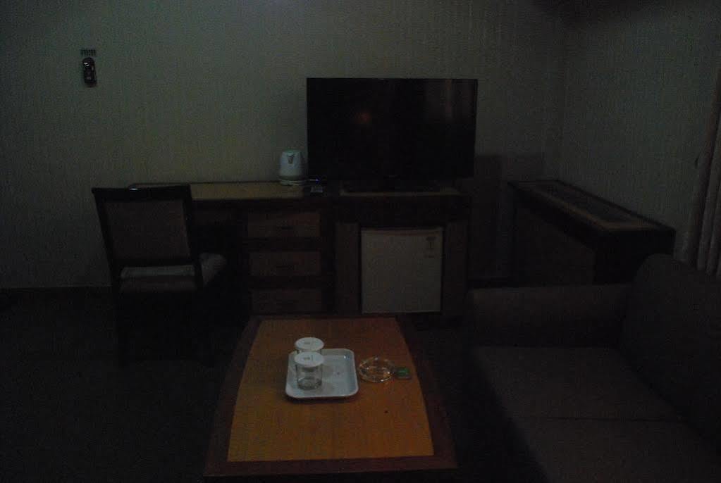 Hotel Noblesse Séoul Extérieur photo