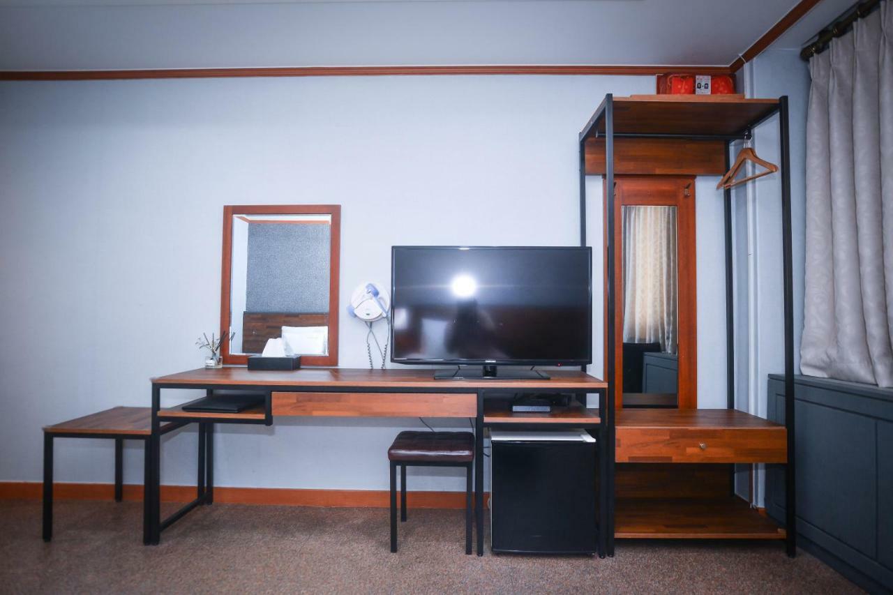 Hotel Noblesse Séoul Extérieur photo