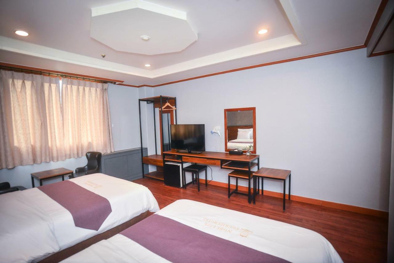 Hotel Noblesse Séoul Extérieur photo