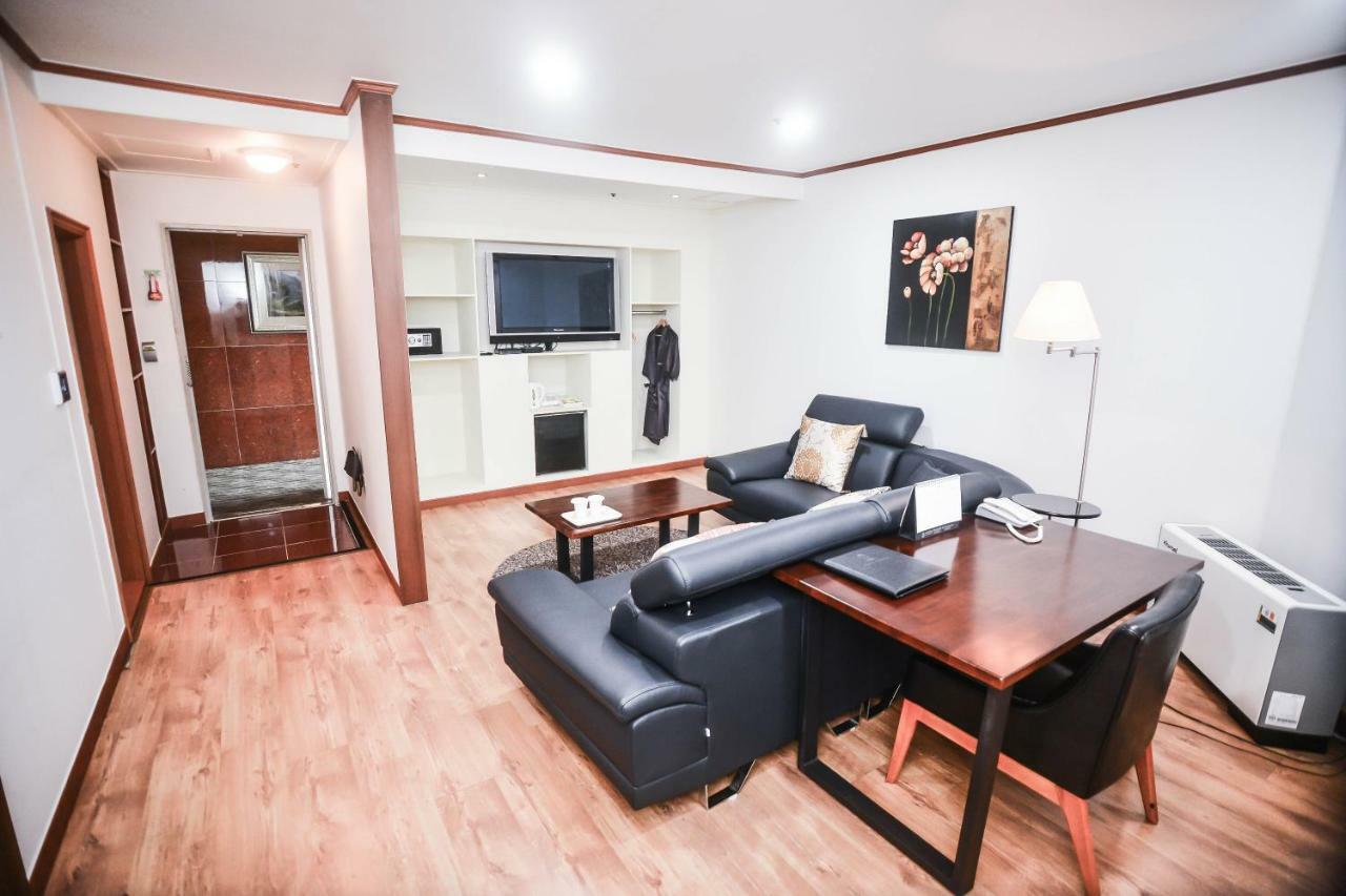 Hotel Noblesse Séoul Extérieur photo