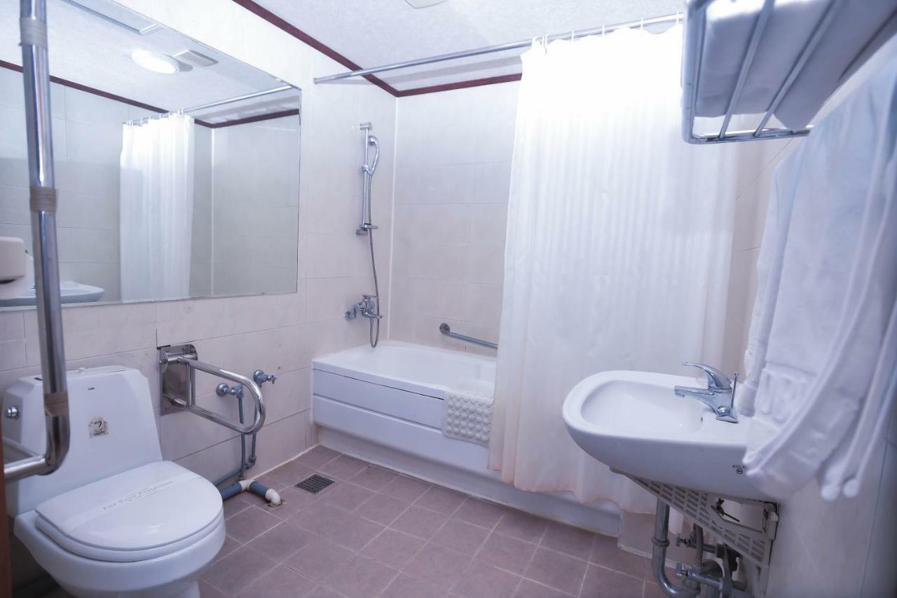Hotel Noblesse Séoul Extérieur photo